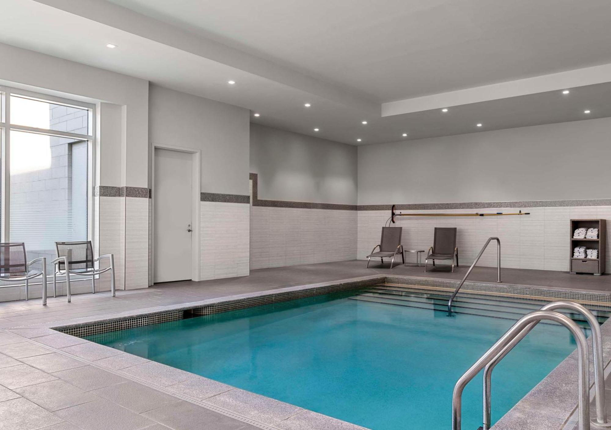 Hotel Hampton & Suites-worcester, Ma
